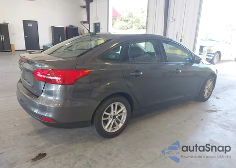 2017 Ford Focus Se z USA, uszkodzony, nr VIN 1FADP3F25HL220516